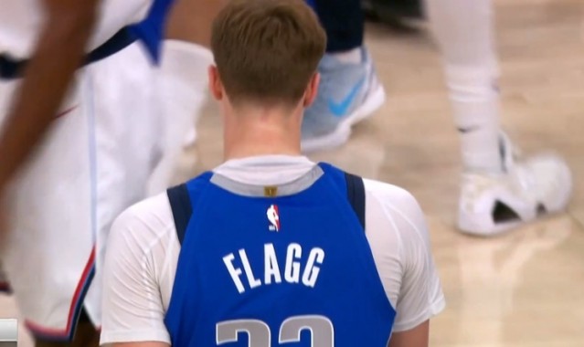 世界杯比赛安排-观赏性十足！弗拉格切入起飞舒展单臂空接暴扣得分