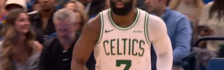 世界杯比赛安排-攻防建功！杰伦·布朗扑防大帽切特 顺势反击一条龙暴扣